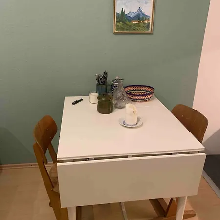 Apartment Schoenes Mit Grossem Balkon